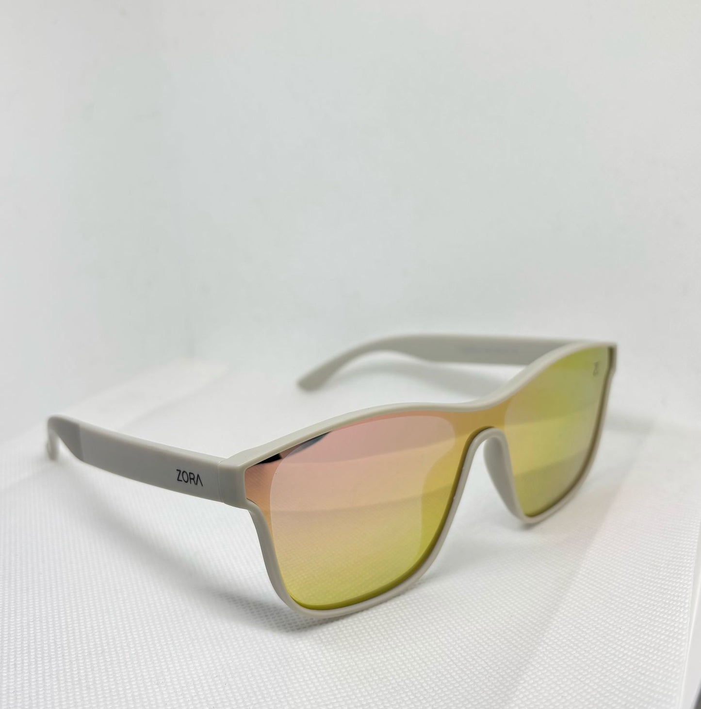 Oculos Zora velocity  0663 C153 Cinza L.rosa